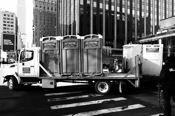 Best Affordable portable toilet rental  in Delaware, OH